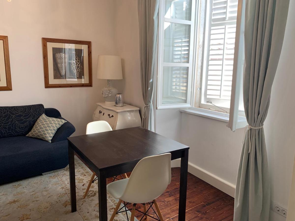 Apartment Locus